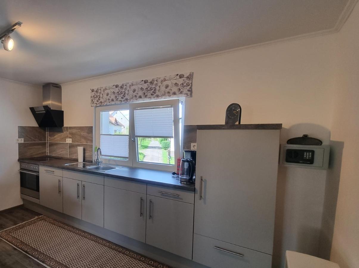 Unter Der Linde Apartamento Sankt Wendel Exterior foto