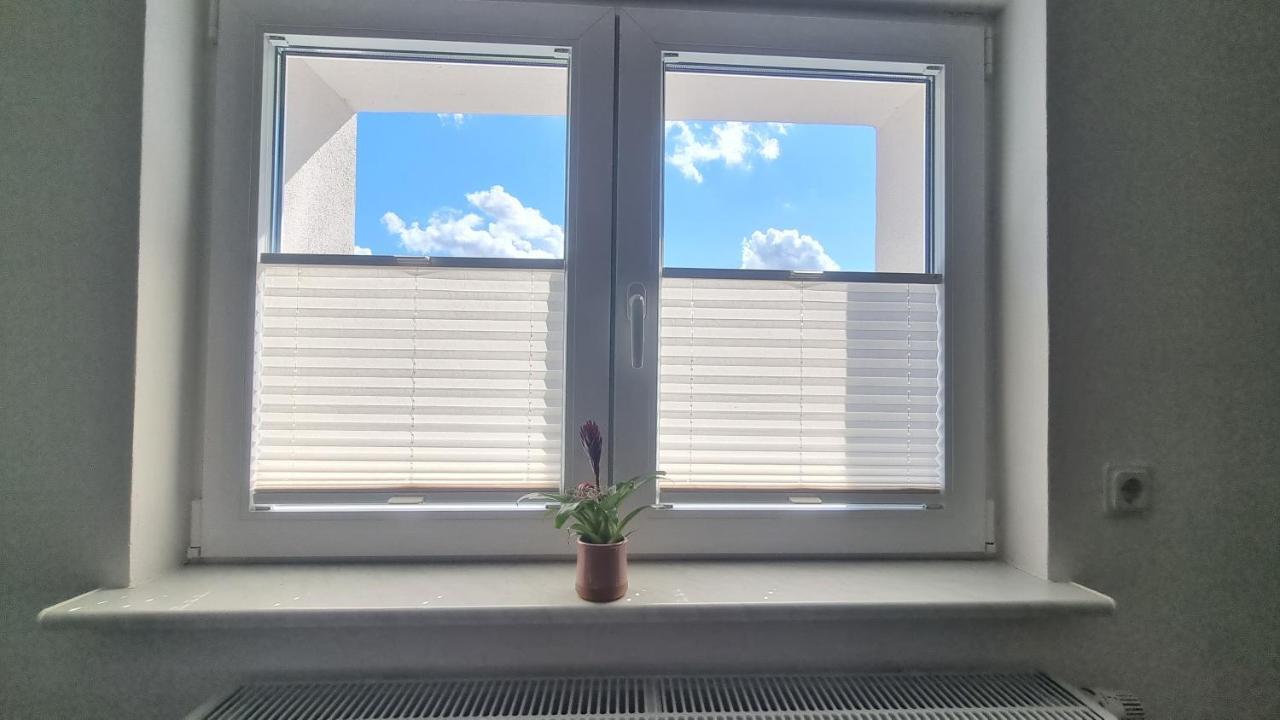 Unter Der Linde Apartamento Sankt Wendel Exterior foto