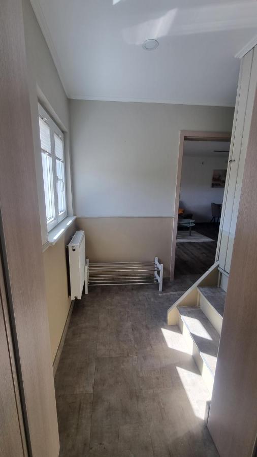 Unter Der Linde Apartamento Sankt Wendel Exterior foto