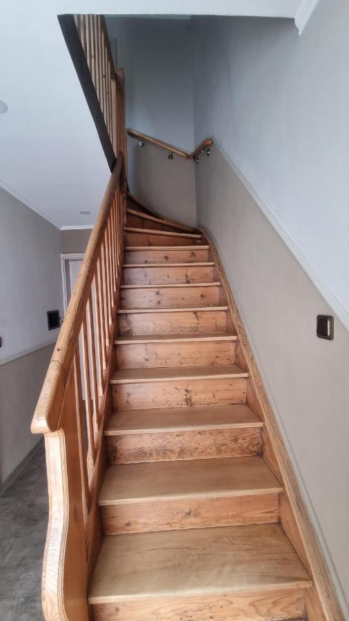 Unter Der Linde Apartamento Sankt Wendel Exterior foto