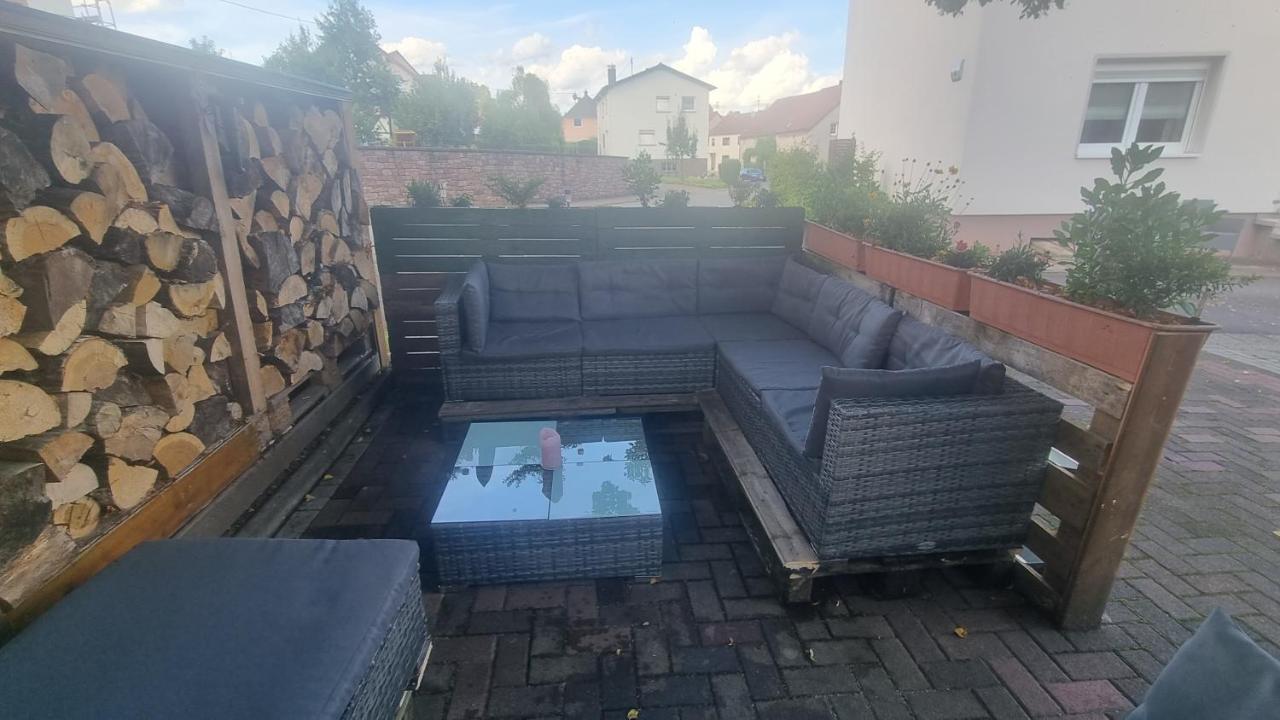 Unter Der Linde Apartamento Sankt Wendel Exterior foto